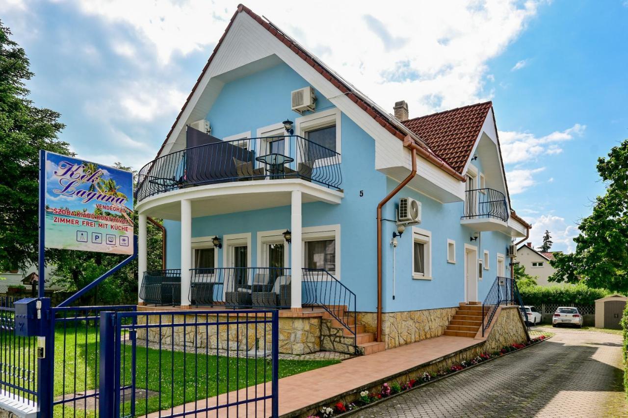 Kek Laguna Vendeghaz Balatonfured Bagian luar foto